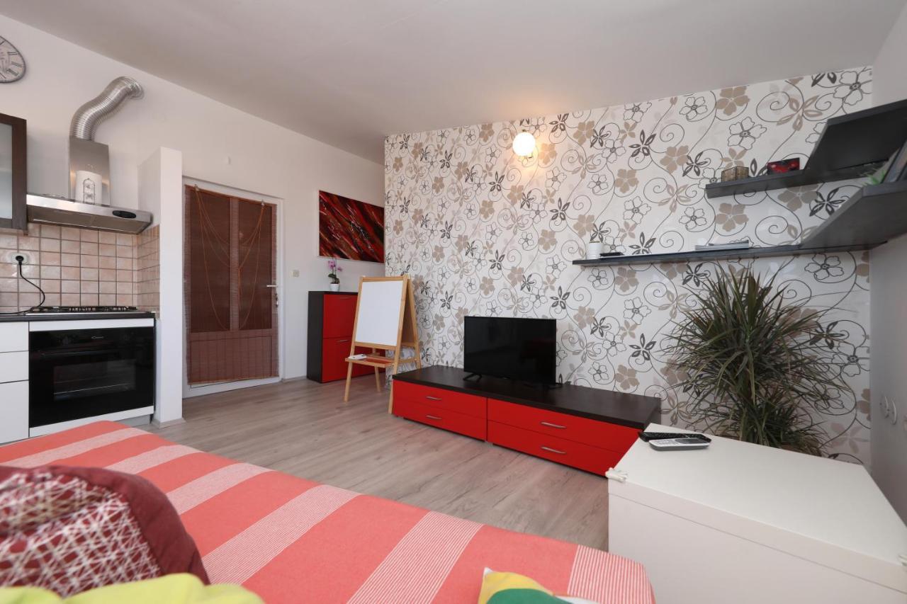 Apartment Zanov Preko Kültér fotó